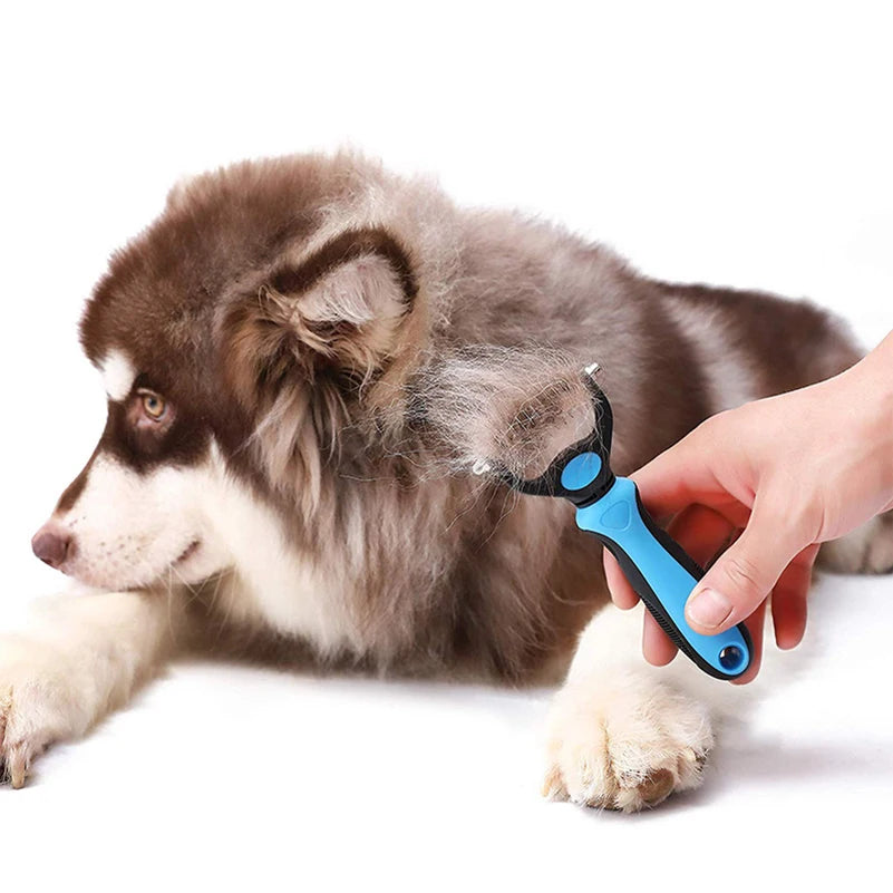 PetCare Professional Brush - Removes Hair and Knots 