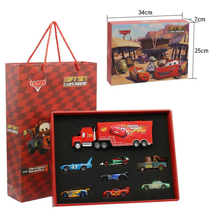 Colección Especial Cars Disney Pixar - McQueen y sus amigos.