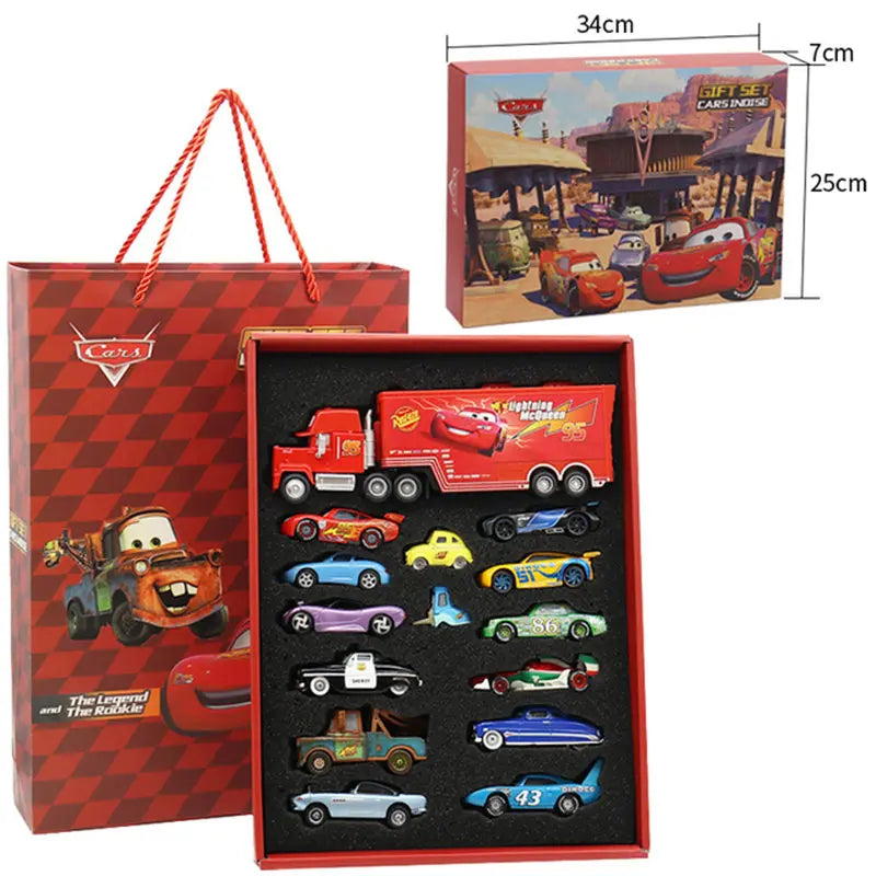 Colección Especial Cars Disney Pixar - McQueen y sus amigos.